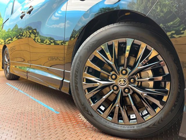 TOYOTA VELLFIRE  HYBRID 2023