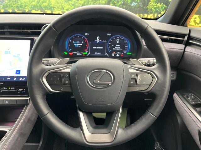 TOYOTA LEXUS LBX 2024