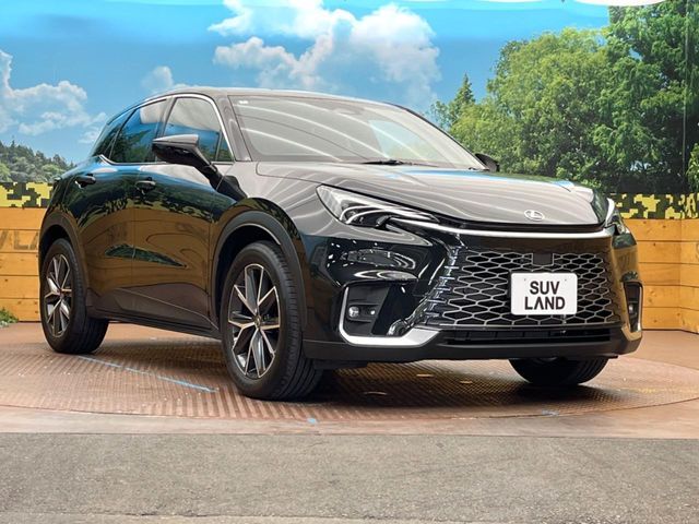 TOYOTA LEXUS LBX 2024