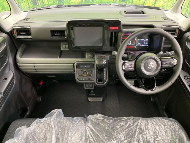 SUZUKI Spacia GEAR 2024