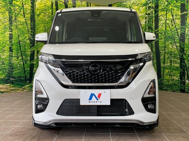 NISSAN ROOX 2021