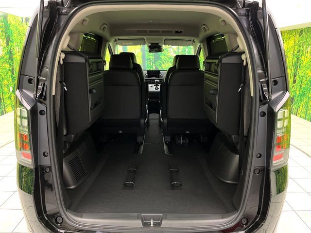 HONDA FREED e:HEV 2025