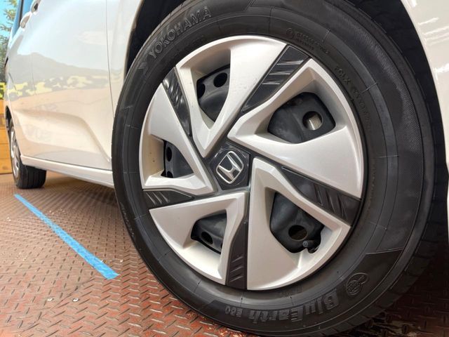 HONDA FREED HYBRID 2022