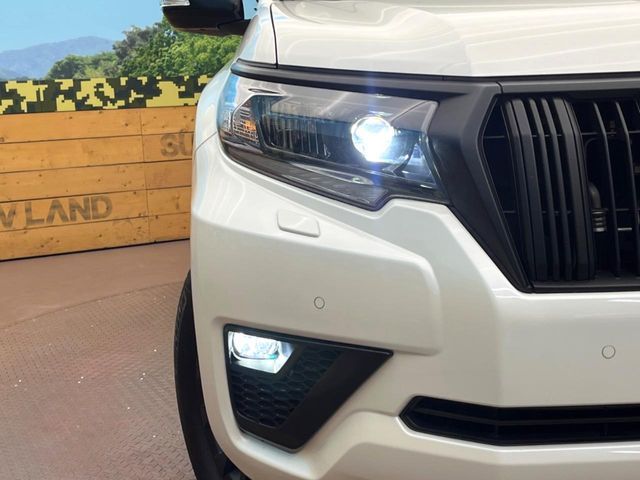 TOYOTA LANDCRUISER PRADO 2023