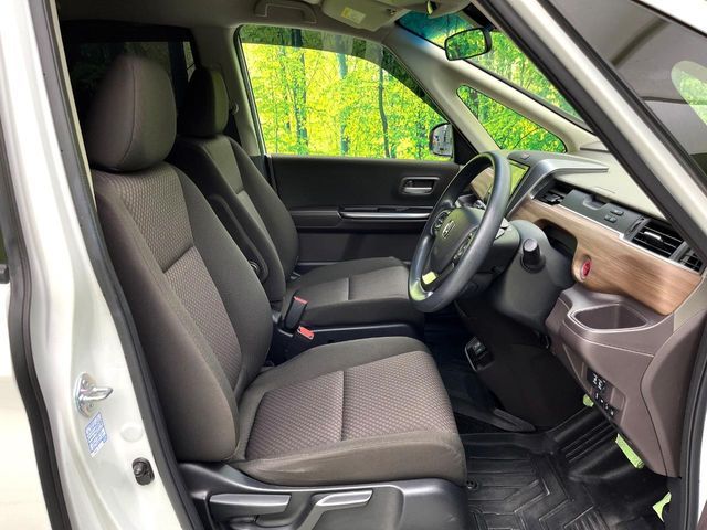 HONDA FREED HYBRID 2022