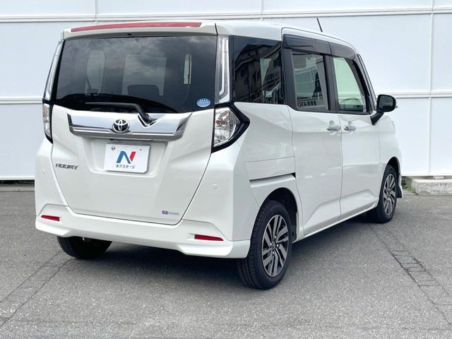 TOYOTA ROOMY 2021