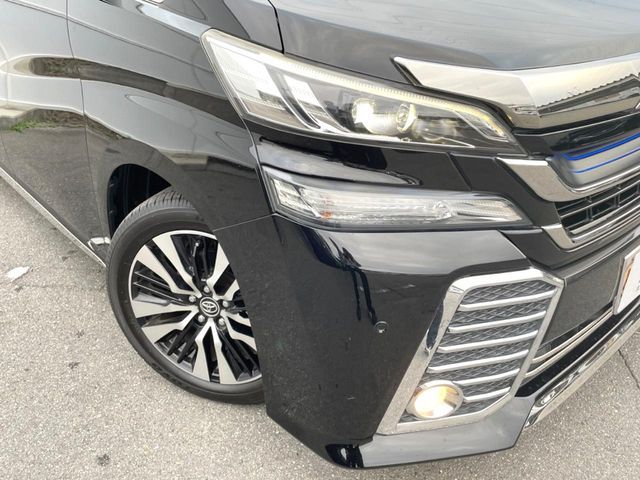 TOYOTA VELLFIRE 2015