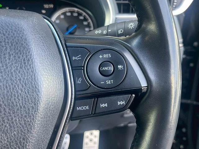 TOYOTA HARRIER HYBRID 2021