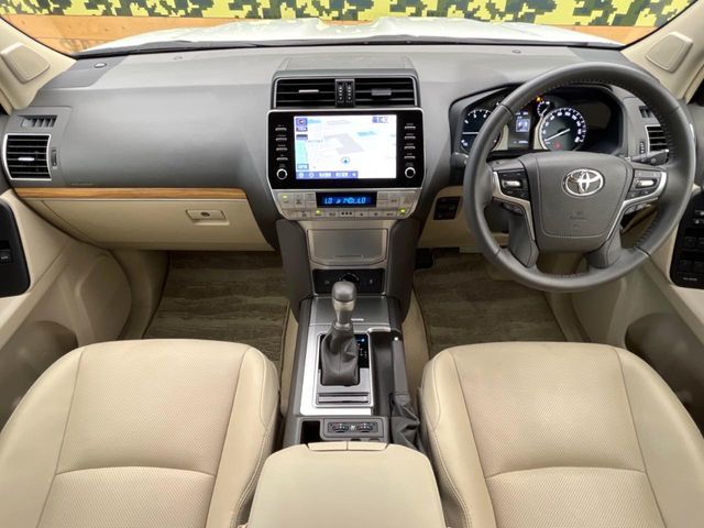 TOYOTA LANDCRUISER PRADO 2023