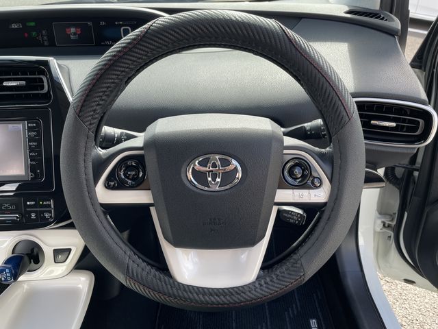 TOYOTA PRIUS 4WD 2016