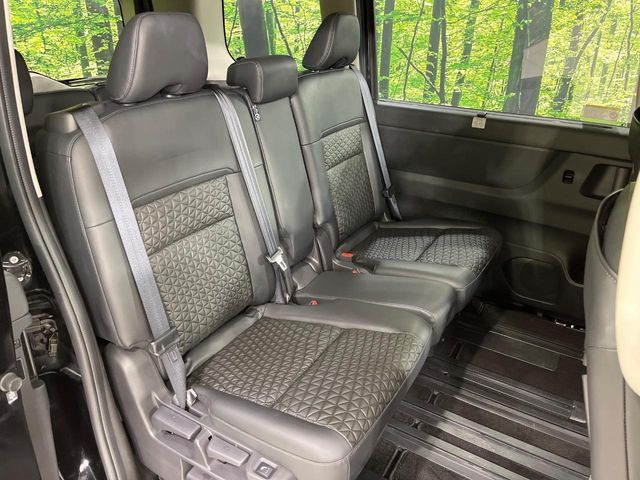 NISSAN SERENA  WG 4WD 2023