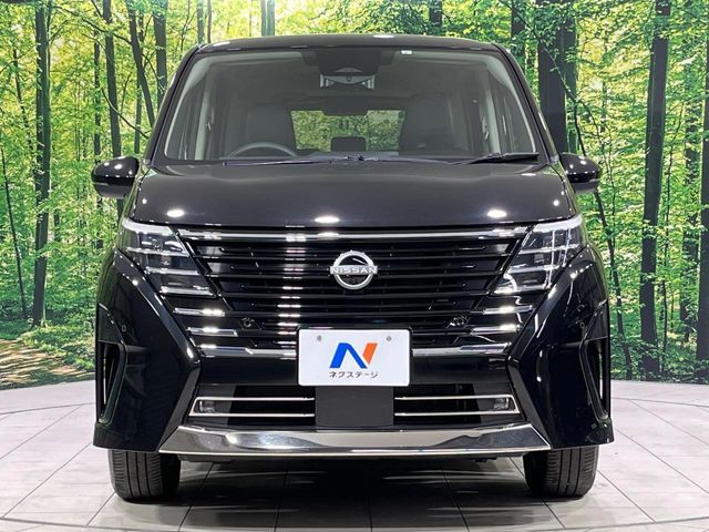 NISSAN SERENA  WG 4WD 2023