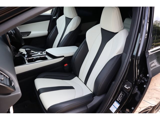 TOYOTA LEXUS NX450h+ AWD 2023