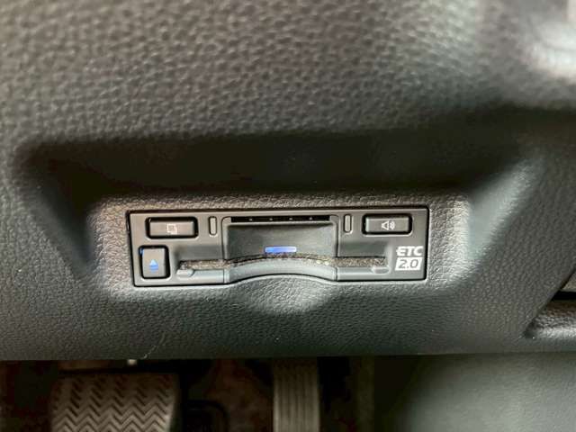 TOYOTA SIENTA HYBRID 2024