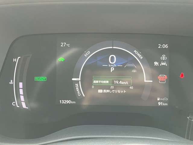 TOYOTA SIENTA HYBRID 2024