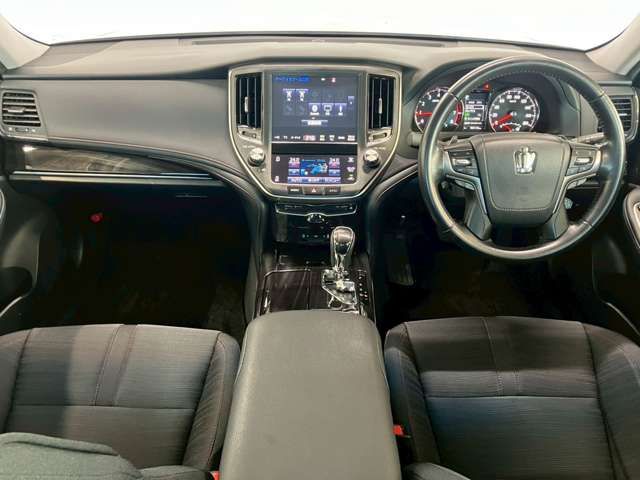 TOYOTA CROWN sedan 2017