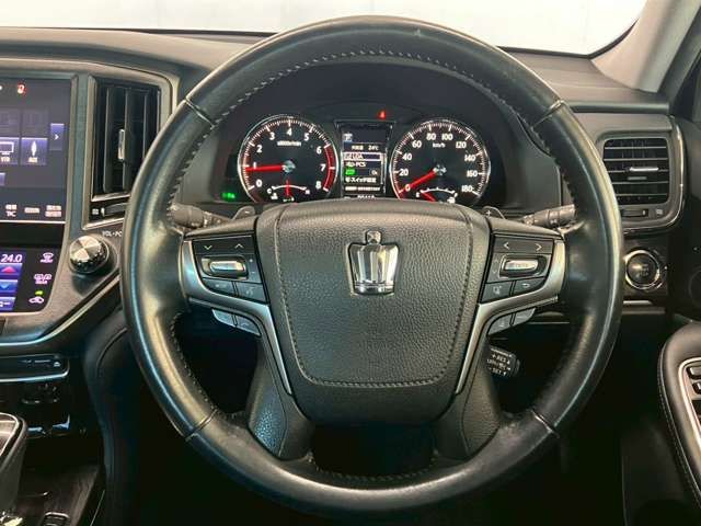 TOYOTA CROWN sedan 2017