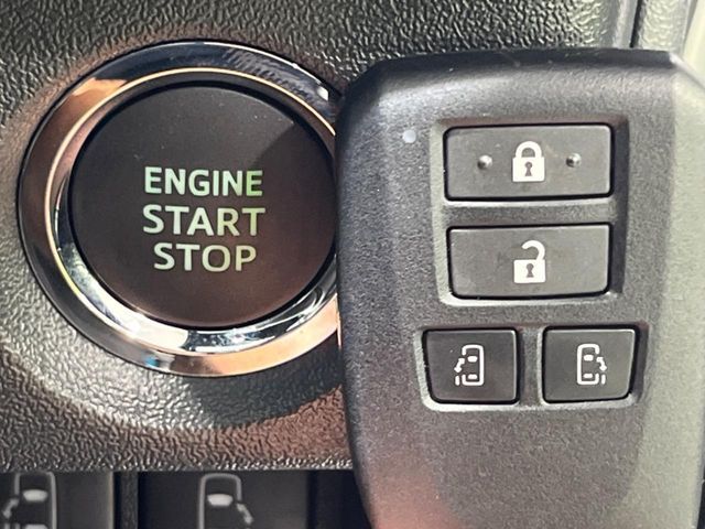 TOYOTA HIACE van 2WD 2025