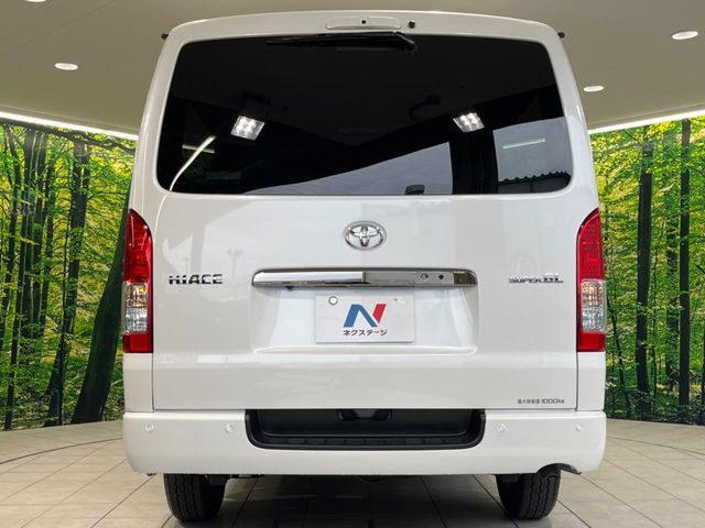 TOYOTA HIACE van 2WD 2025