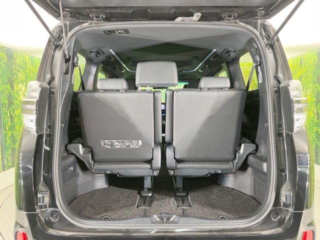 TOYOTA VELLFIRE 2020