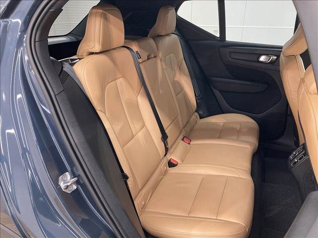 VOLVO VOLVO XC40 2021