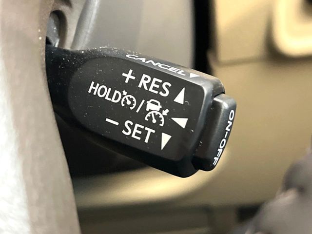 TOYOTA LANDCRUISER PRADO 2023