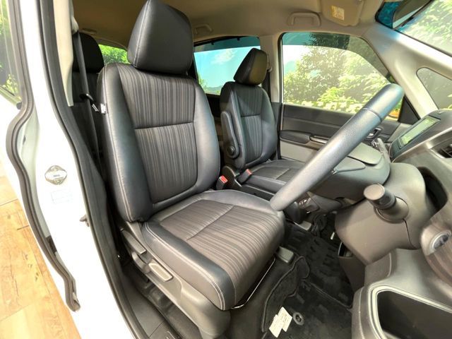 HONDA FREED HYBRID 2017