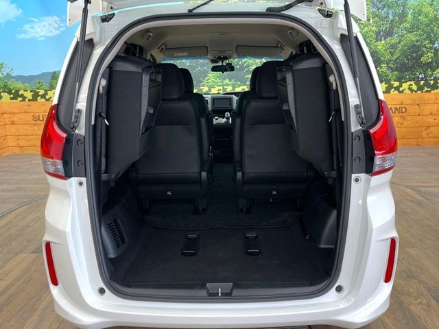 HONDA FREED HYBRID 2017