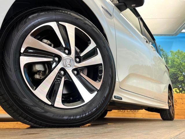 HONDA FREED HYBRID 2017