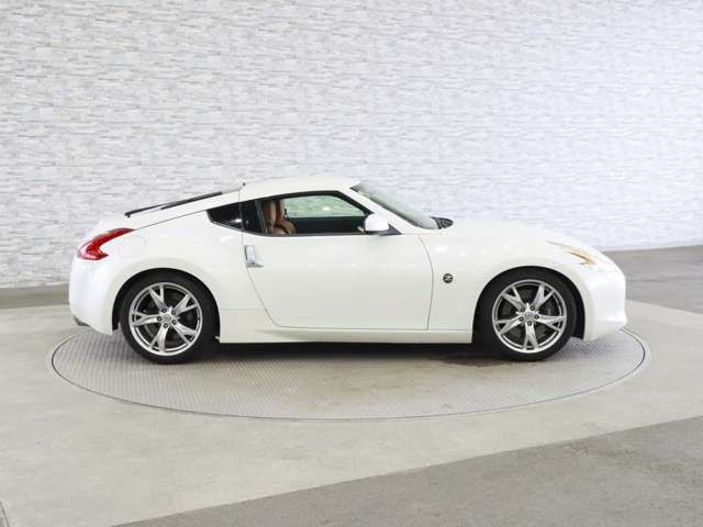 NISSAN FAIRLADY Z 2010