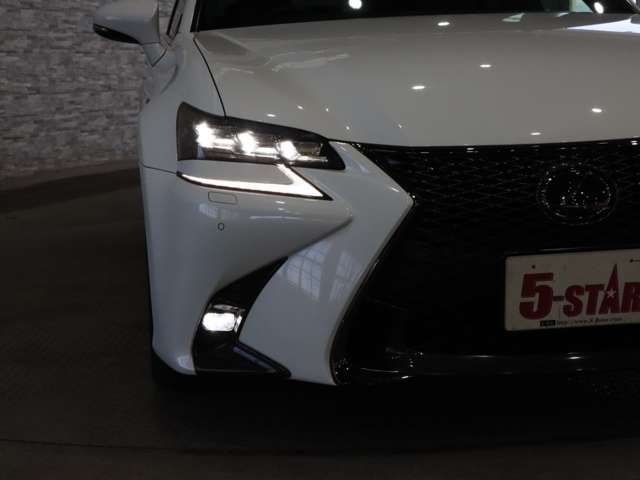 TOYOTA LEXUS GS200t 2017