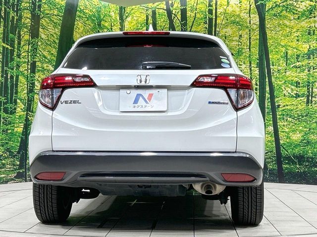 HONDA VEZEL HYBRID 2014