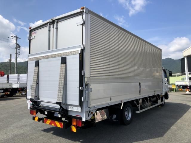 MITSUBISHI FUSOU FIGHTER 2018