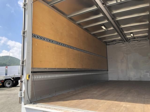 MITSUBISHI FUSOU FIGHTER 2018