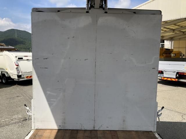 MITSUBISHI FUSOU FIGHTER 2018