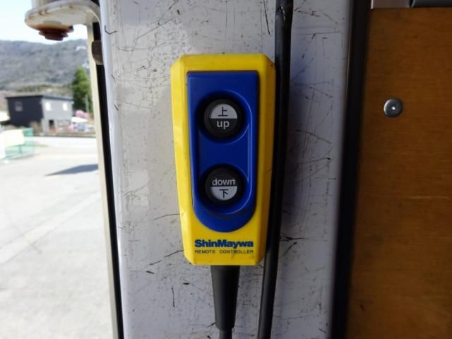 MITSUBISHI FUSOU FIGHTER 2018