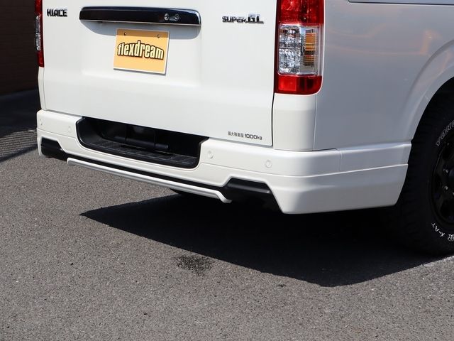 TOYOTA HIACE van 4WD 2023