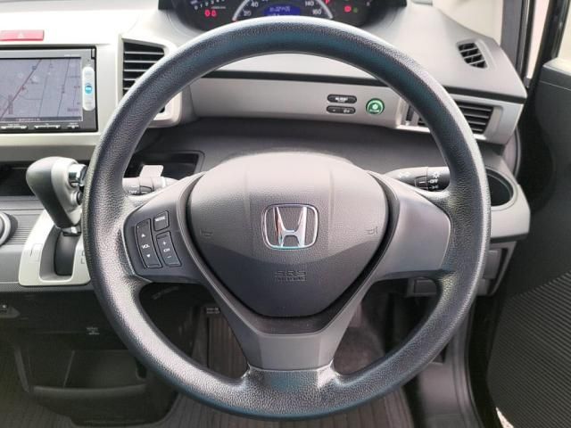 HONDA FREED 2014