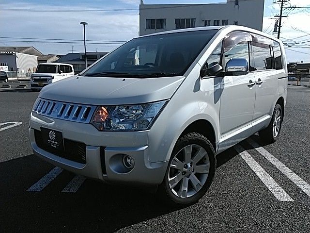 MITSUBISHI DELICA D:5 4WD 2016