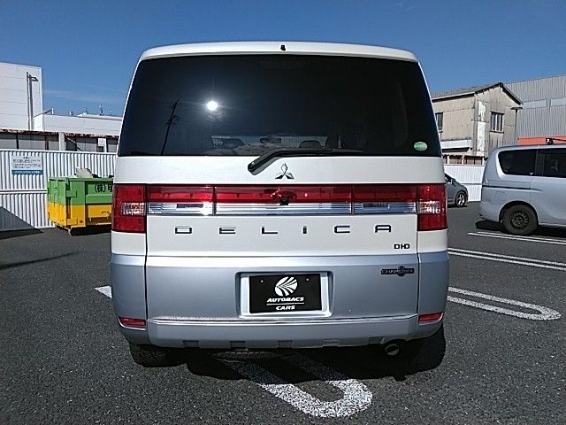 MITSUBISHI DELICA D:5 4WD 2016