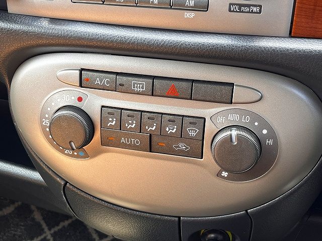 DAIHATSU MIRA GINO 2008