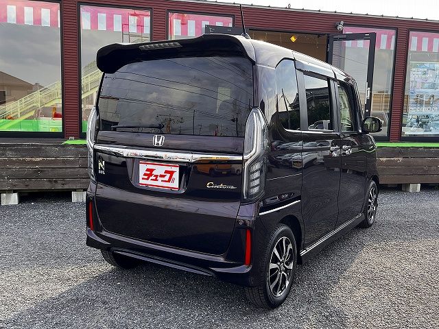 HONDA N BOX CUSTOM 2017