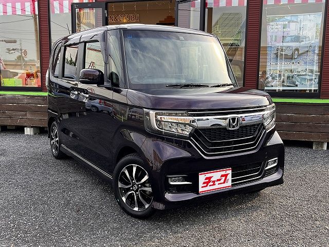 HONDA N BOX CUSTOM 2017