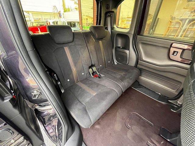 HONDA N BOX CUSTOM 2017