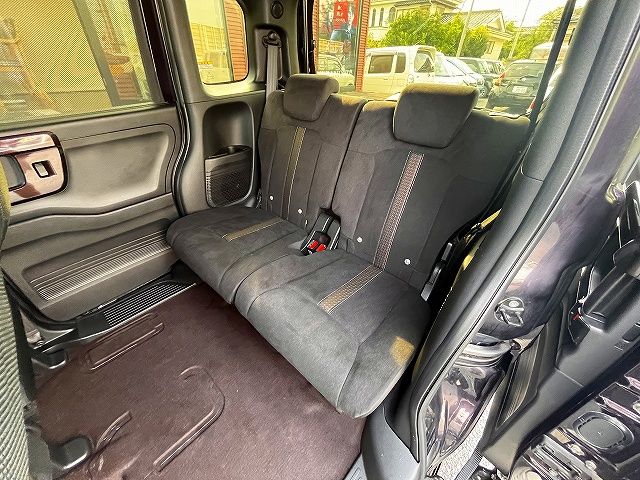 HONDA N BOX CUSTOM 2017