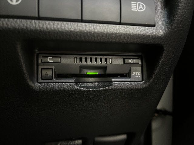 TOYOTA RAV4 4WD 2019