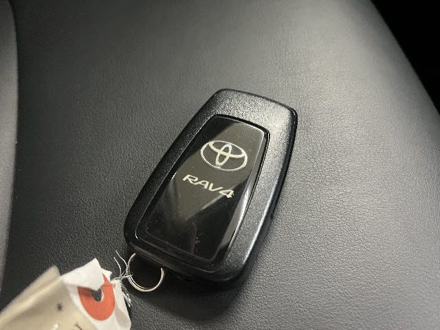TOYOTA RAV4 4WD 2019
