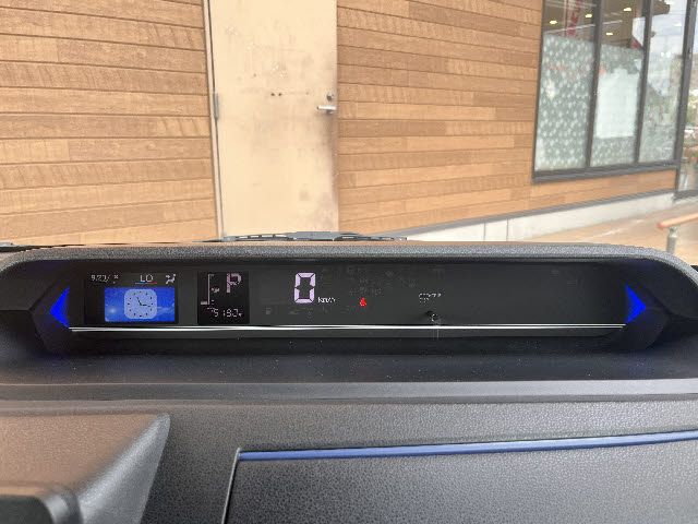 DAIHATSU TANTO CUSTOM 2021