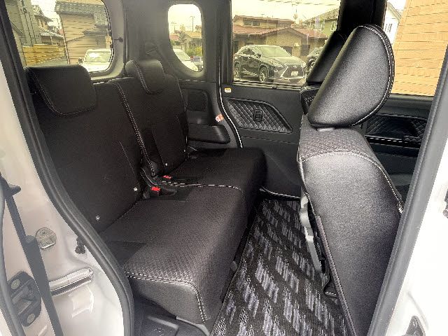 DAIHATSU TANTO CUSTOM 2021