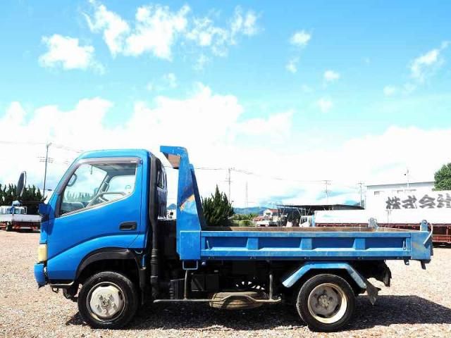 TOYOTA DYNA 2003